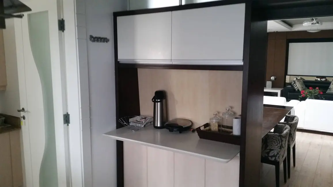 Foto 2 de Casa com 5 quartos para alugar, 350m2 em Jurerê Internacional, Florianopolis - SC