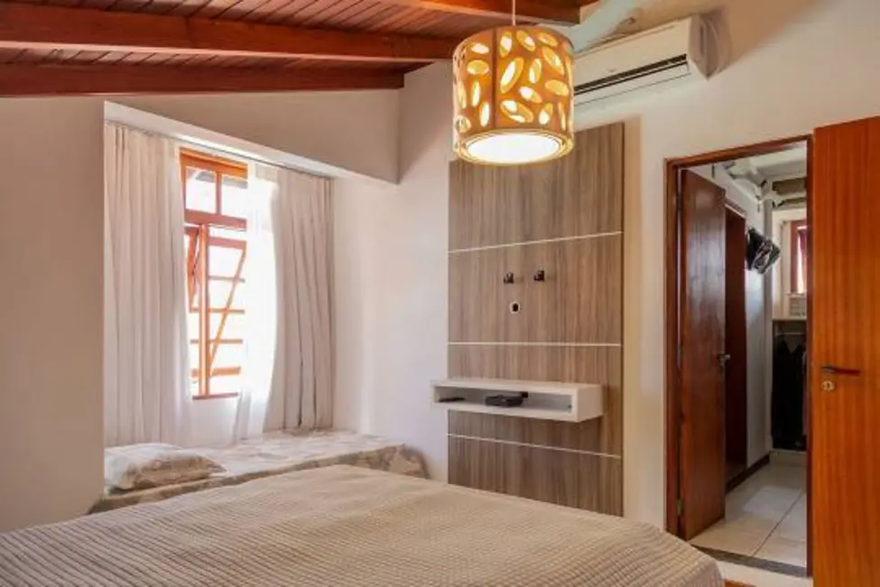 Foto 13 de Casa com 4 quartos para alugar, 280m2 em Jurerê Internacional, Florianopolis - SC