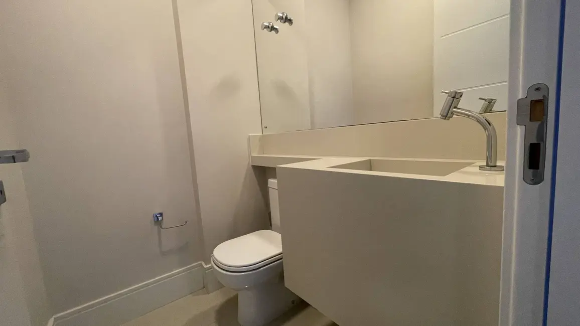 Foto 5 de Apartamento com 3 quartos para alugar, 141m2 em Canasvieiras, Florianopolis - SC