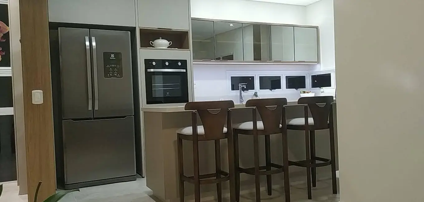 Casa com 4 quartos à venda, 567m2 em João Paulo, Florianopolis - SC - imagem 4 Foto 4 de Casa com 4 quartos à venda, 567m2 em João Paulo, Florianopolis - SC
