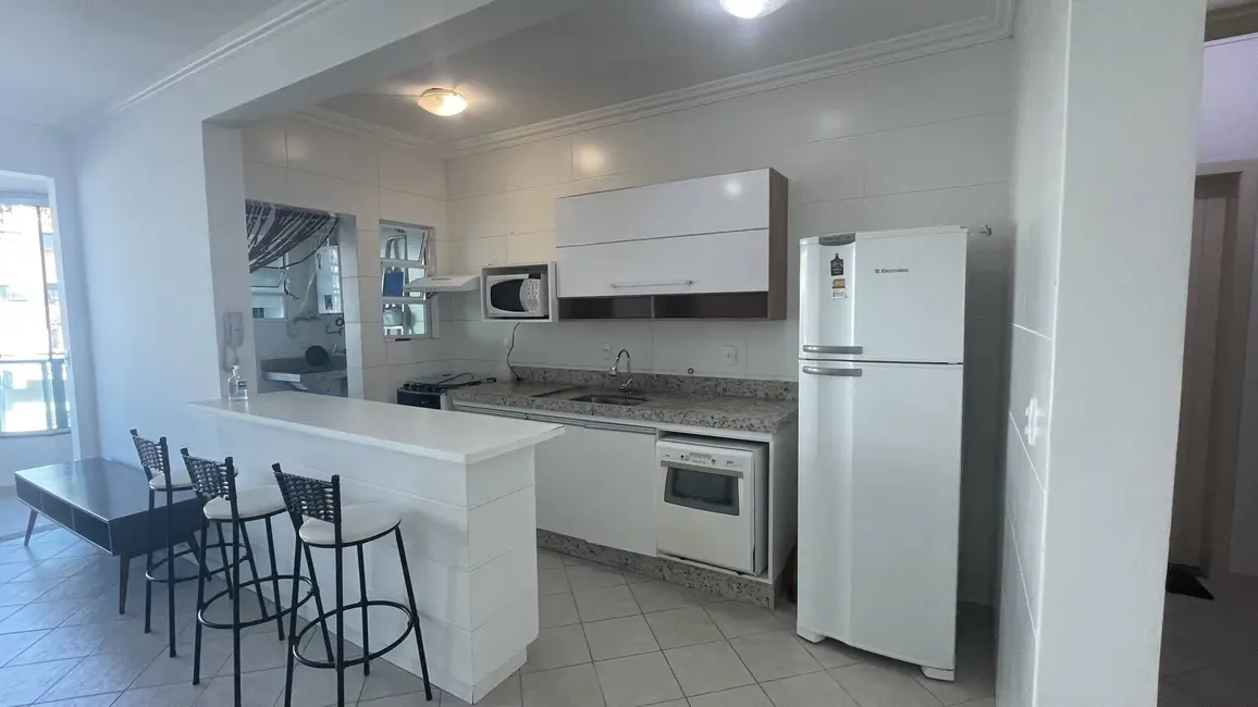 Foto 9 de Apartamento com 2 quartos à venda, 74m2 em Canasvieiras, Florianopolis - SC