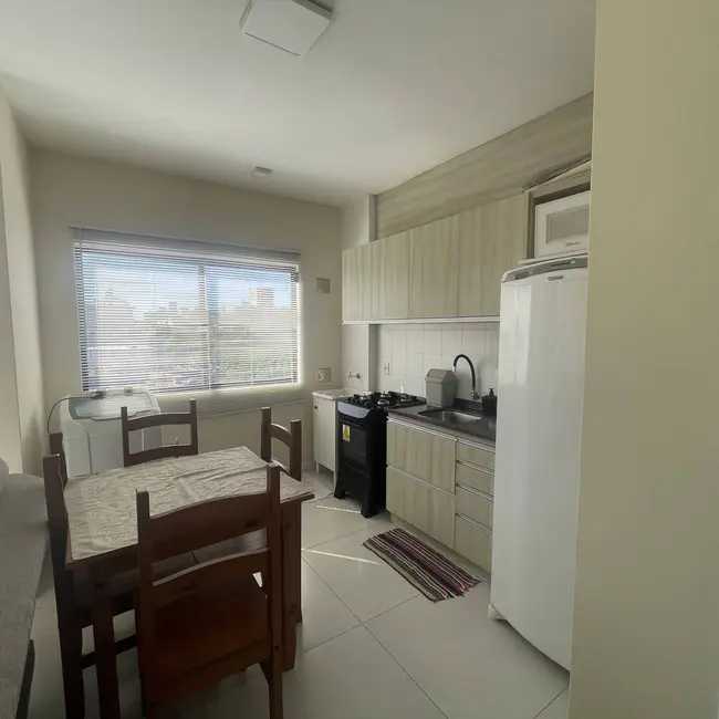 Foto 4 de Apartamento com 1 quarto para alugar, 45m2 em Jurerê, Florianopolis - SC