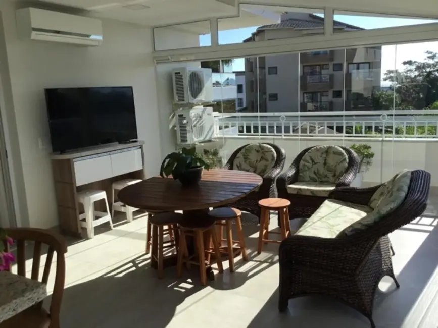 Foto 9 de Cobertura com 3 quartos à venda, 250m2 em Canasvieiras, Florianopolis - SC