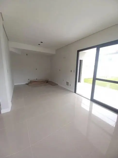 Foto 4 de Casa com 3 quartos à venda, 130m2 em Cachoeira do Bom Jesus, Florianopolis - SC