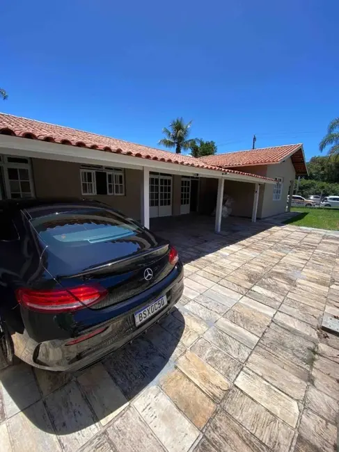 Casa com 4 quartos à venda, 280m2 em Daniela, Florianopolis - SC - imagem 9 Foto 9 de Casa com 4 quartos à venda, 280m2 em Daniela, Florianopolis - SC