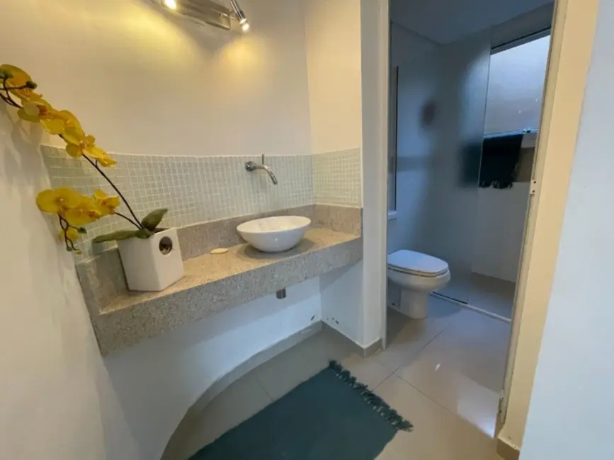 Foto 51 de Casa com 4 quartos para alugar, 400m2 em Jurerê, Florianopolis - SC