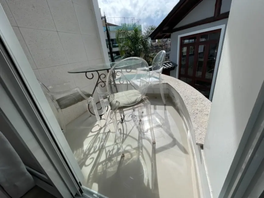 Foto 19 de Casa com 4 quartos para alugar, 400m2 em Jurerê, Florianopolis - SC