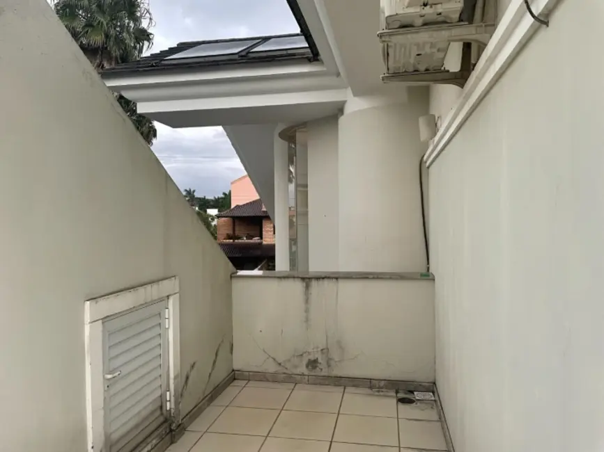 Foto 2 de Casa com 4 quartos para alugar, 258m2 em Jurerê Internacional, Florianopolis - SC