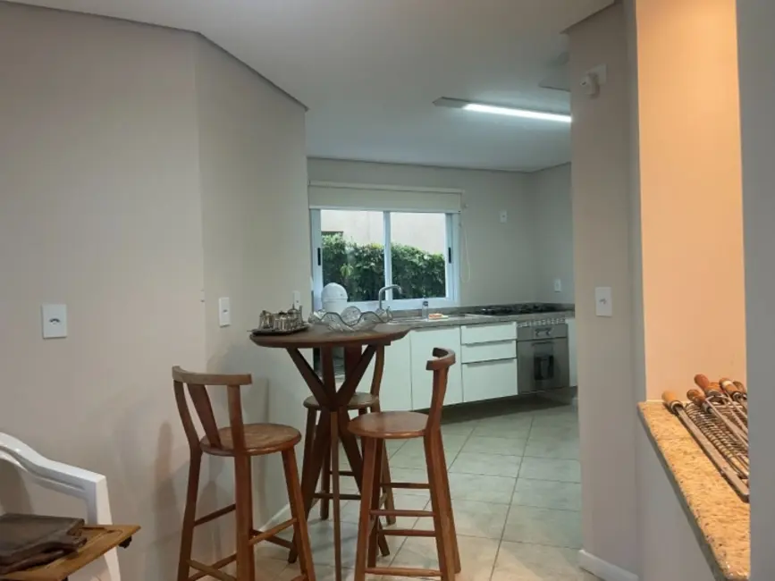 Foto 6 de Casa com 5 quartos à venda, 373m2 em Jurerê, Florianopolis - SC