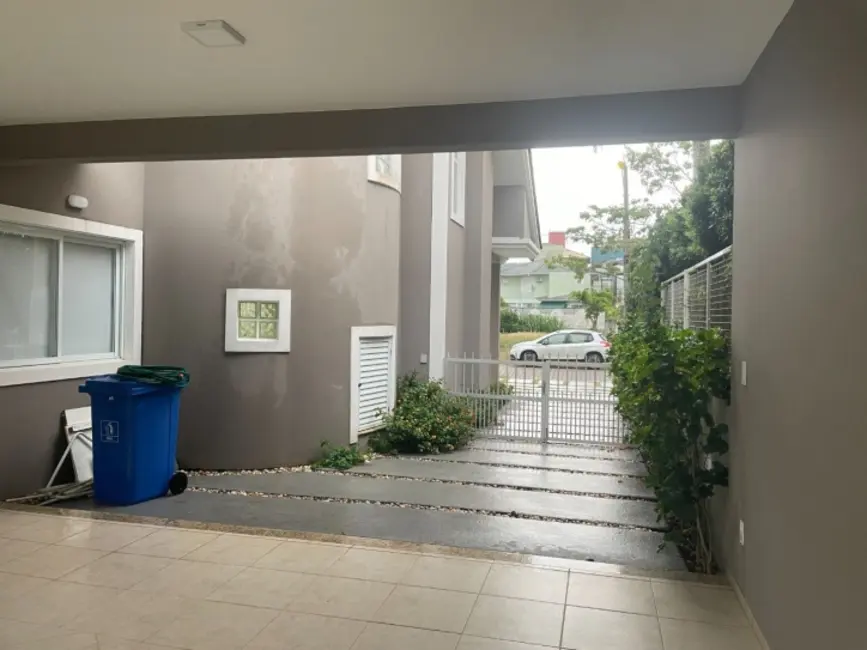 Foto 4 de Casa com 5 quartos à venda, 373m2 em Jurerê, Florianopolis - SC