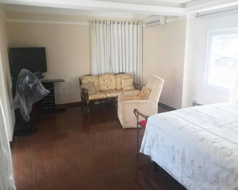 Casa com 5 quartos à venda e para alugar, 420m2 em Jurerê Internacional, Florianopolis - SC - imagem 7 Foto 7 de Casa com 5 quartos à venda e para alugar, 420m2 em Jurerê Internacional, Florianopolis - SC