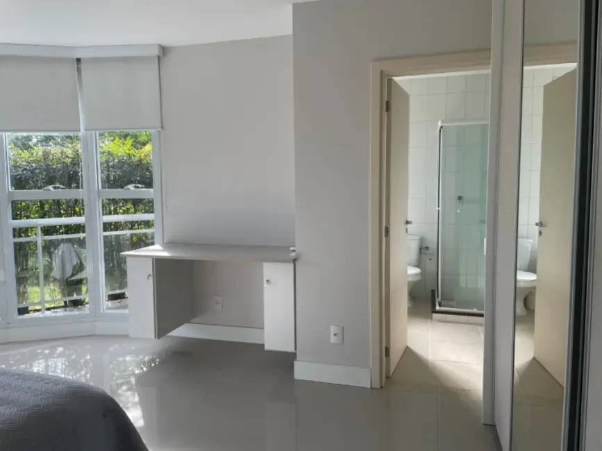 Apartamento com 4 quartos à venda, 285m2 em Cachoeira do Bom Jesus, Florianopolis - SC - imagem 9 Foto 9 de Apartamento com 4 quartos à venda, 285m2 em Cachoeira do Bom Jesus, Florianopolis - SC