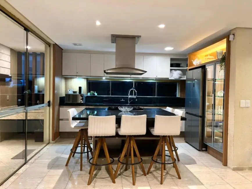 Foto 2 de Casa com 9 quartos para alugar, 320m2 em Jurerê Internacional, Florianopolis - SC