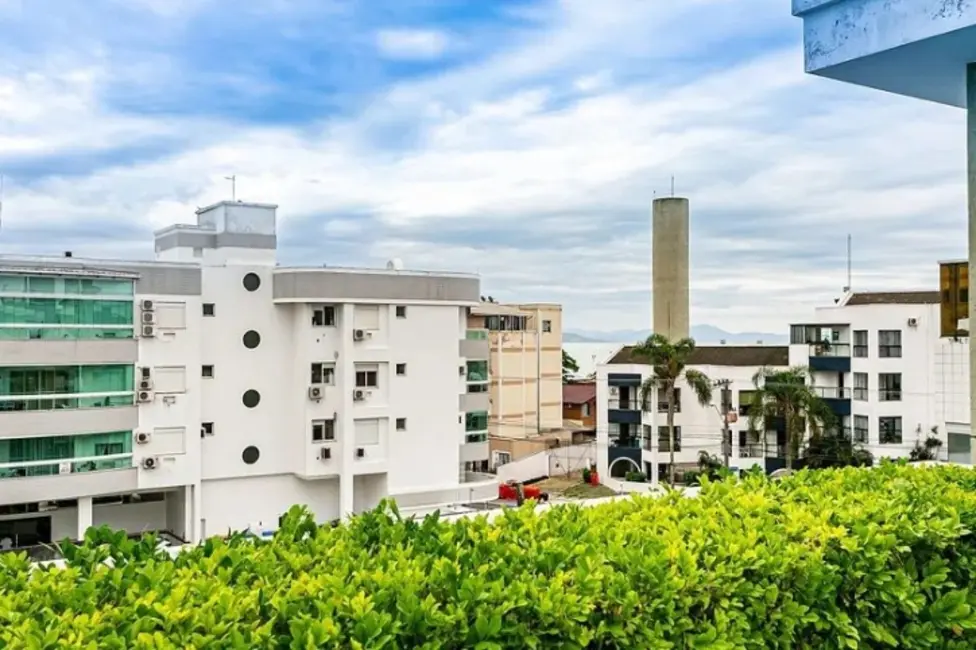 Foto 1 de Cobertura com 3 quartos à venda, 250m2 em Canasvieiras, Florianopolis - SC