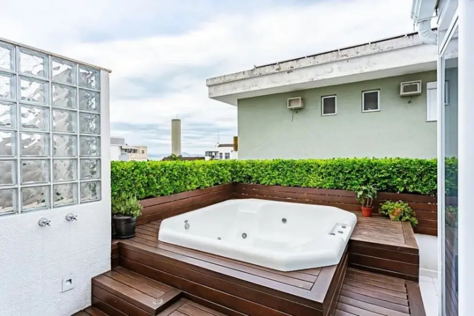Foto 3 de Cobertura com 3 quartos à venda, 250m2 em Canasvieiras, Florianopolis - SC