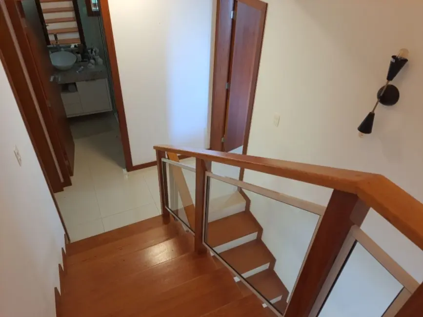 Casa com 3 quartos à venda, 210m2 em Vargem Grande, Florianopolis - SC - imagem 6 Foto 6 de Casa com 3 quartos à venda, 210m2 em Vargem Grande, Florianopolis - SC