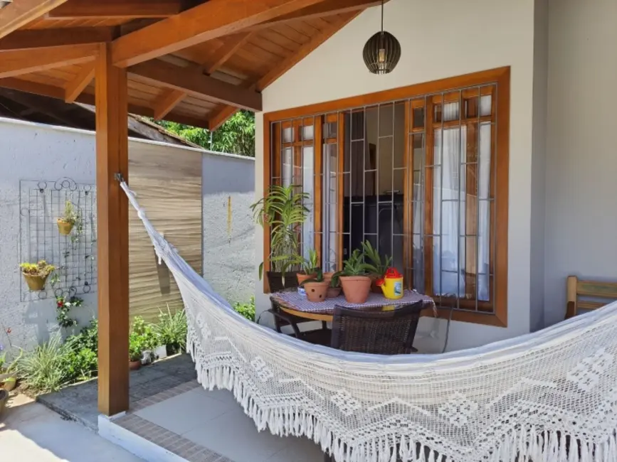 Casa com 3 quartos à venda, 210m2 em Vargem Grande, Florianopolis - SC - imagem 9 Foto 9 de Casa com 3 quartos à venda, 210m2 em Vargem Grande, Florianopolis - SC