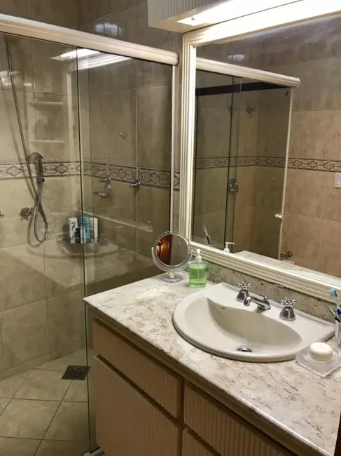 Casa com 4 quartos para alugar, 290m2 em Jurerê Internacional, Florianopolis - SC - imagem 9 Foto 9 de Casa com 4 quartos para alugar, 290m2 em Jurerê Internacional, Florianopolis - SC