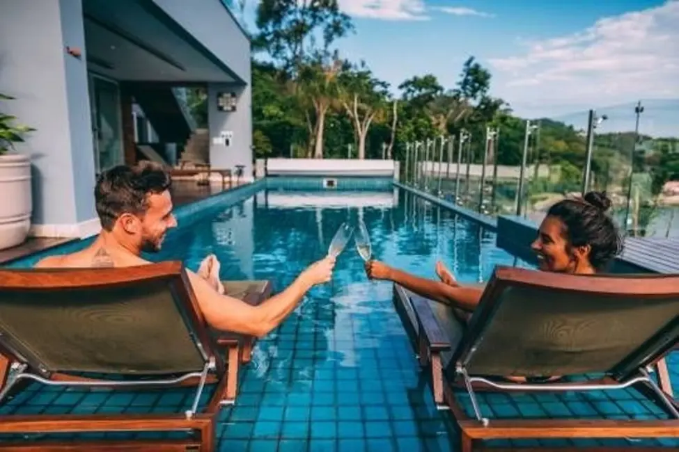 Foto 3 de Casa com 6 quartos à venda, 1200m2 em Cacupé, Florianopolis - SC