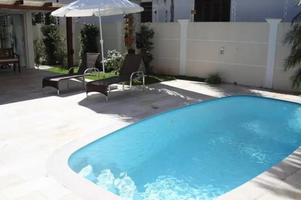 Casa com 5 quartos para alugar, 323m2 em Jurerê Internacional, Florianopolis - SC - imagem 7 Foto 7 de Casa com 5 quartos para alugar, 323m2 em Jurerê Internacional, Florianopolis - SC