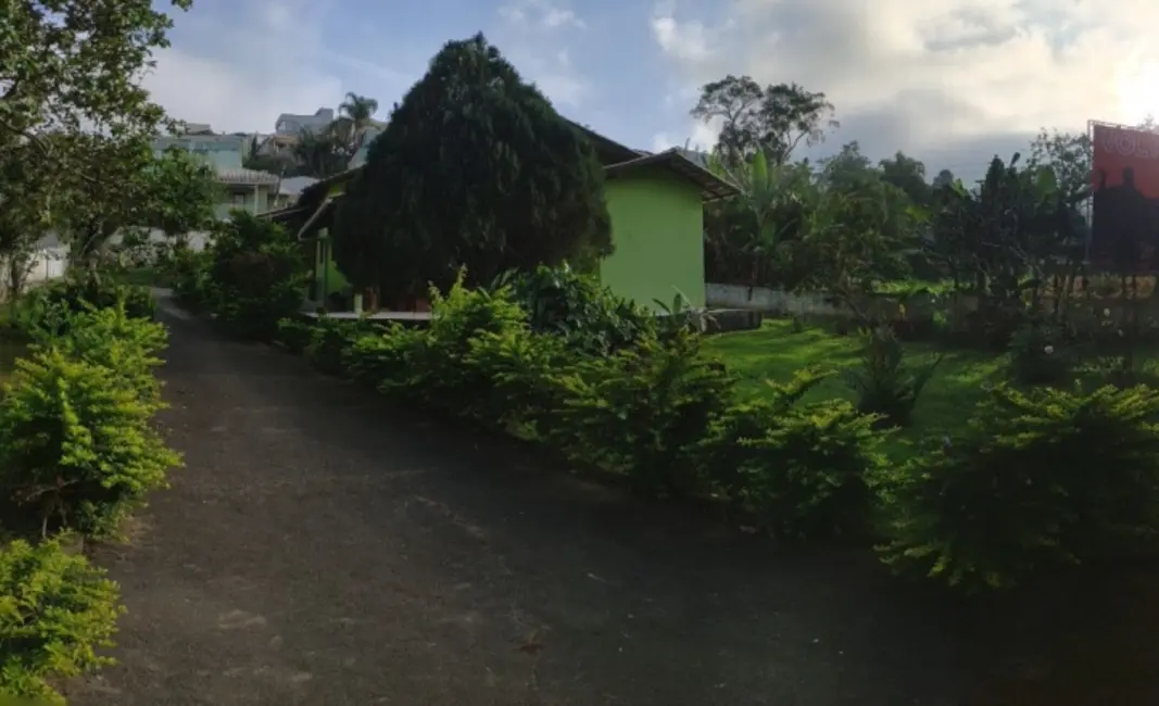 Foto 4 de Terreno / Lote à venda, 850m2 em Cacupé, Florianopolis - SC