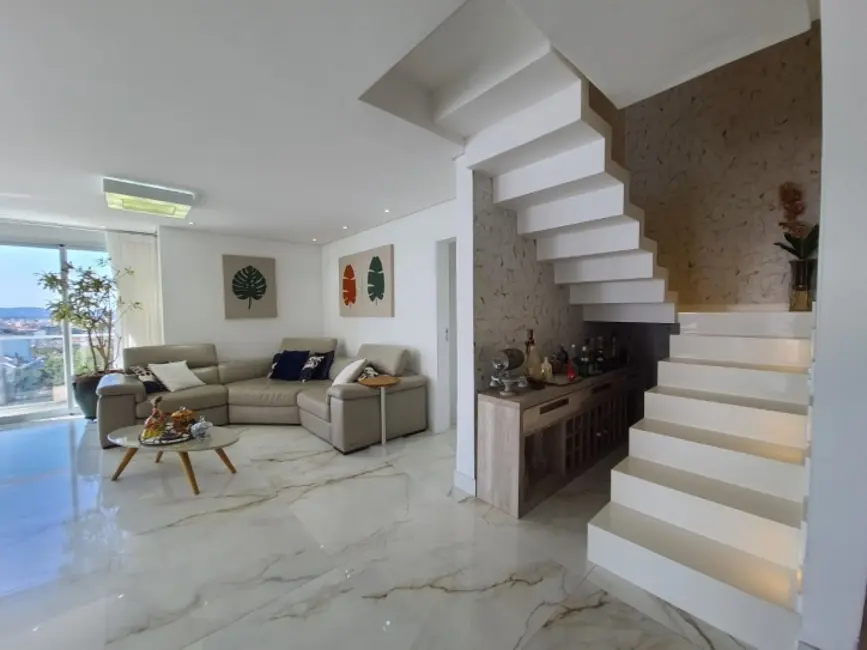 Cobertura com 4 quartos à venda e para alugar, 256m2 em Canasvieiras, Florianopolis - SC - imagem 7 Foto 7 de Cobertura com 4 quartos à venda e para alugar, 256m2 em Canasvieiras, Florianopolis - SC