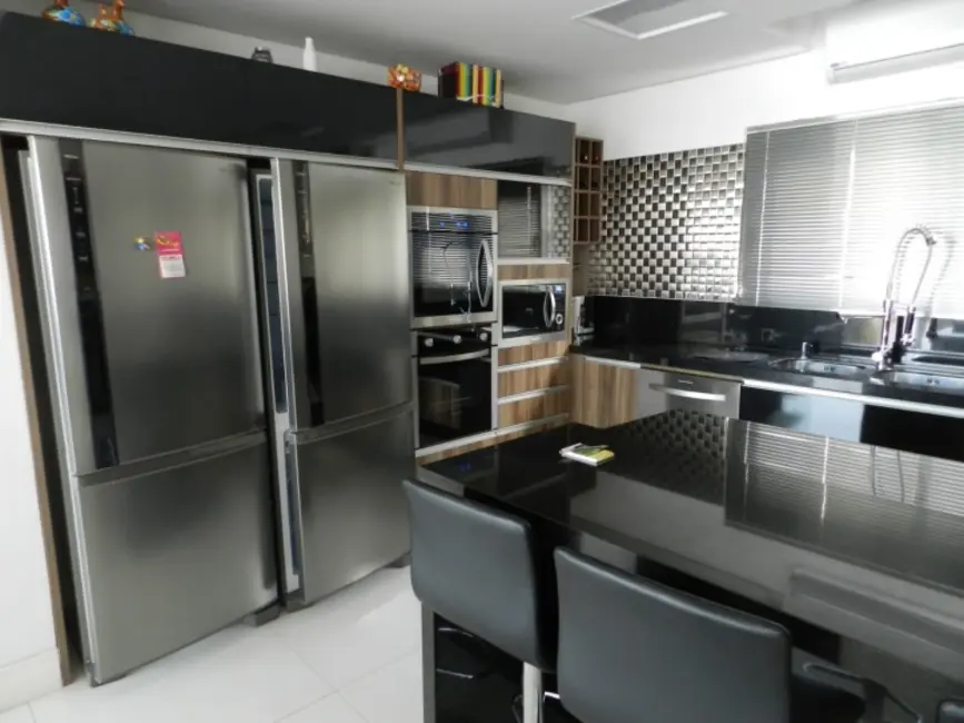 Foto 3 de Casa com 4 quartos à venda, 540m2 em João Paulo, Florianopolis - SC