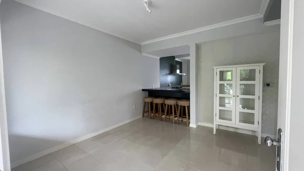 Foto 2 de Casa com 3 quartos à venda, 220m2 em Jurerê, Florianopolis - SC