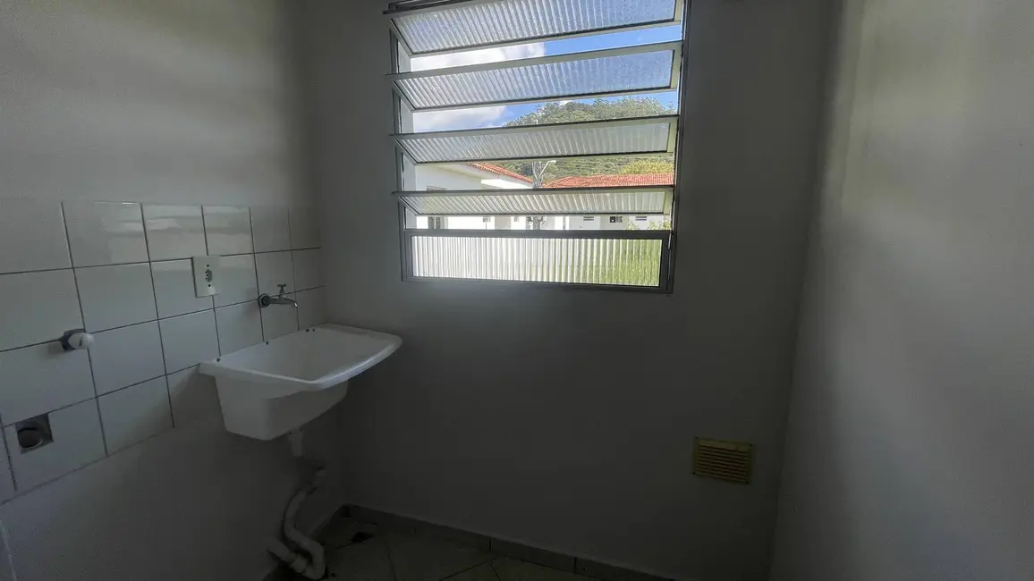 Foto 5 de Apartamento com 2 quartos para alugar, 50m2 em Canasvieiras, Florianopolis - SC