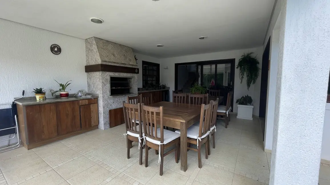 Casa com 6 quartos à venda, 548m2 em Jurerê Internacional, Florianopolis - SC - imagem 5 Foto 5 de Casa com 6 quartos à venda, 548m2 em Jurerê Internacional, Florianopolis - SC