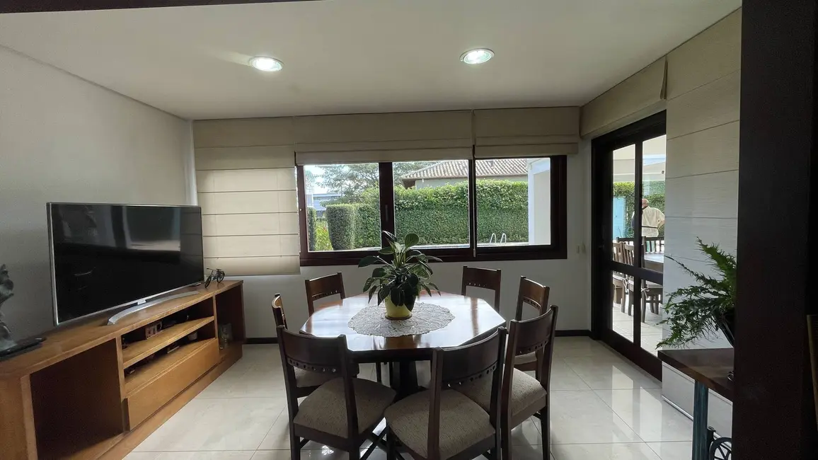 Casa com 6 quartos à venda, 548m2 em Jurerê Internacional, Florianopolis - SC - imagem 9 Foto 9 de Casa com 6 quartos à venda, 548m2 em Jurerê Internacional, Florianopolis - SC