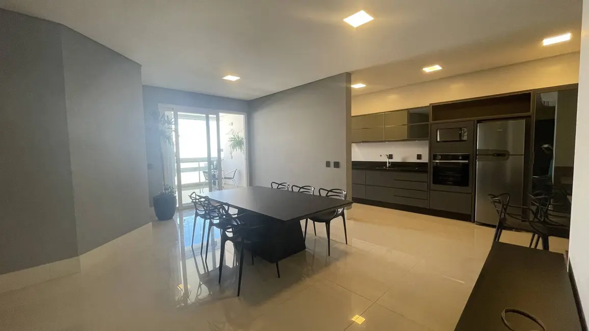Foto 3 de Apartamento com 3 quartos para alugar, 141m2 em Canasvieiras, Florianopolis - SC