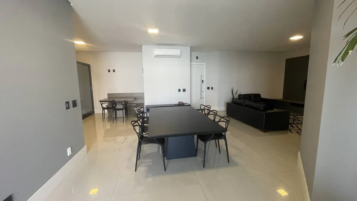 Foto 5 de Apartamento com 3 quartos para alugar, 141m2 em Canasvieiras, Florianopolis - SC