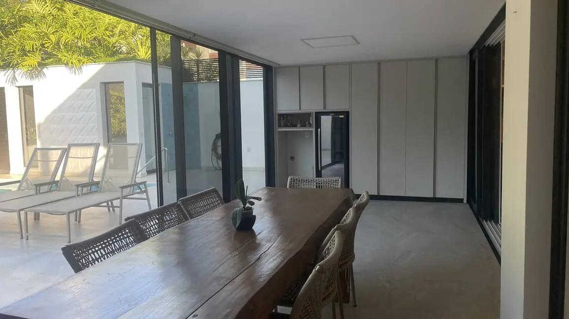 Foto 8 de Casa com 5 quartos à venda, 536m2 em Jurerê, Florianopolis - SC