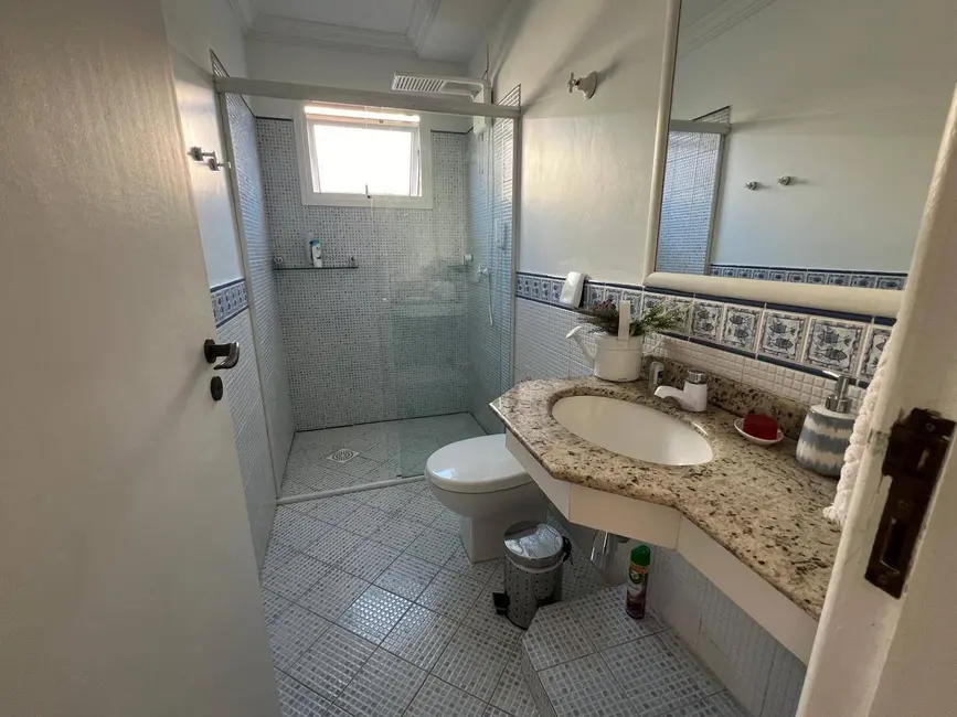 Foto 9 de Casa com 4 quartos à venda, 630m2 em Sambaqui, Florianopolis - SC