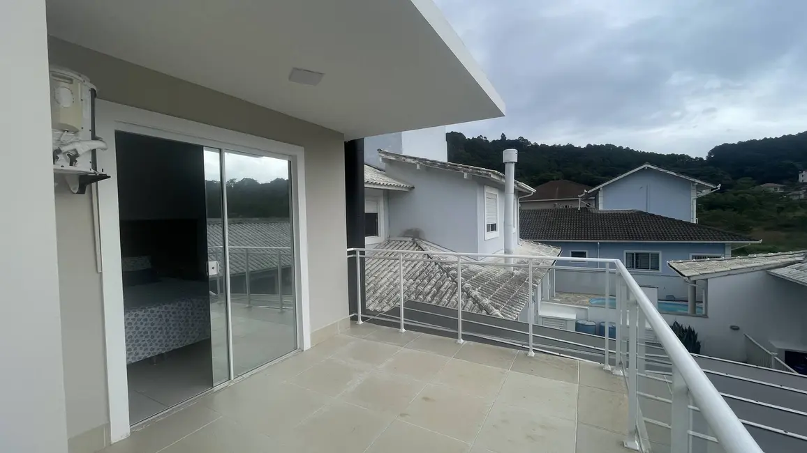 Foto 1 de Casa com 3 quartos à venda, 134m2 em Canasvieiras, Florianopolis - SC