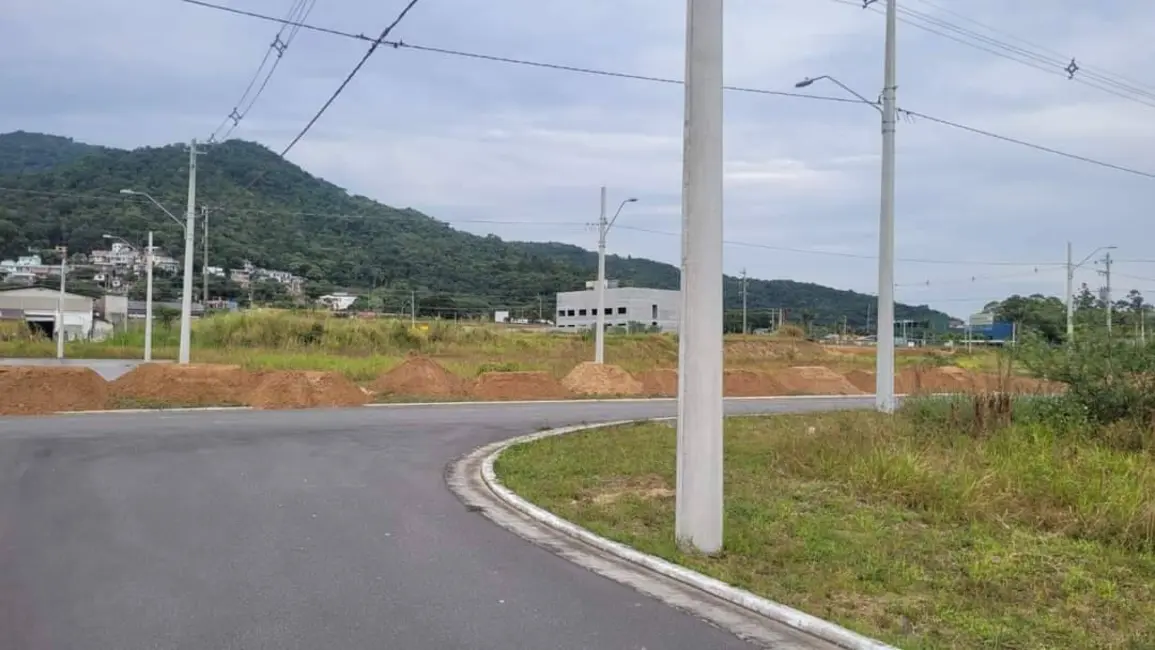 Terreno / Lote à venda, 450m2 em Vargem Grande, Florianopolis - SC - imagem 8 Foto 8 de Terreno / Lote à venda, 450m2 em Vargem Grande, Florianopolis - SC