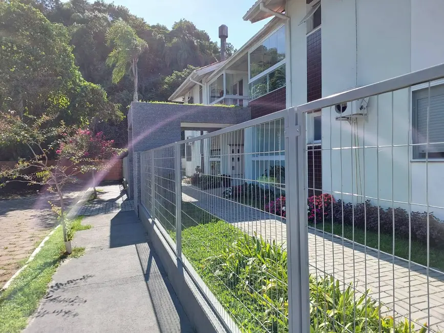 Foto 3 de Apartamento com 3 quartos à venda, 70m2 em Canasvieiras, Florianopolis - SC