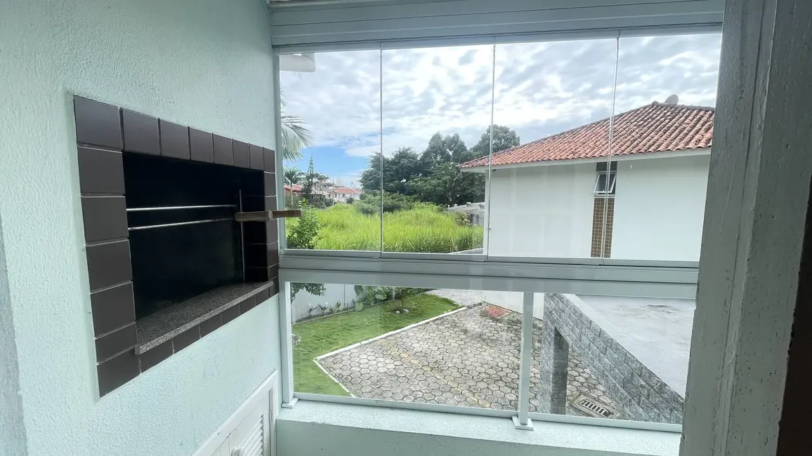Foto 2 de Apartamento com 3 quartos para alugar, 70m2 em Canasvieiras, Florianopolis - SC