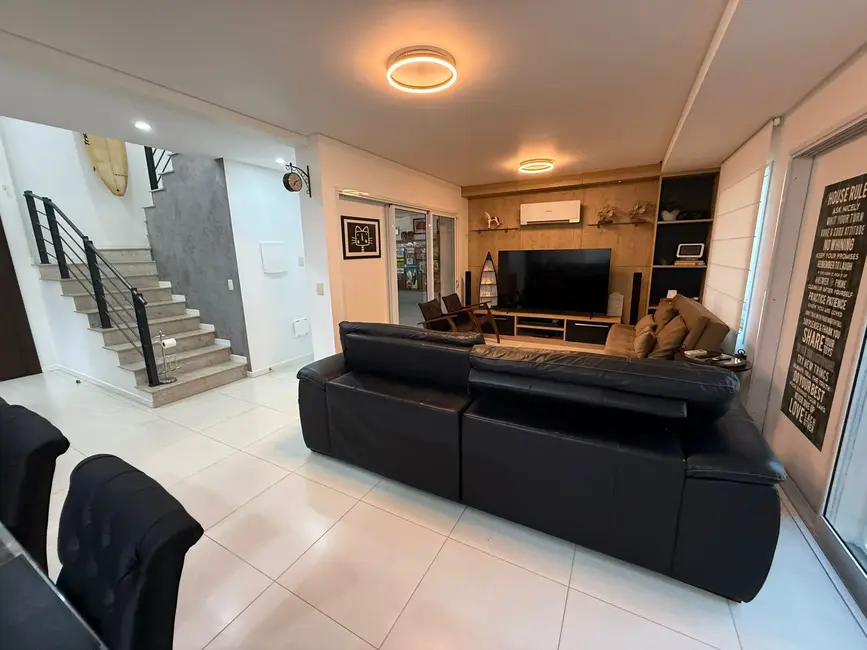 Casa com 4 quartos à venda, 250m2 em Jurerê Internacional, Florianopolis - SC - imagem 7 Foto 7 de Casa com 4 quartos à venda, 250m2 em Jurerê Internacional, Florianopolis - SC