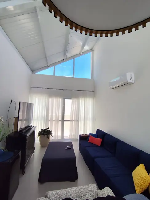 Foto 8 de Casa com 2 quartos para alugar, 175m2 em Daniela, Florianopolis - SC