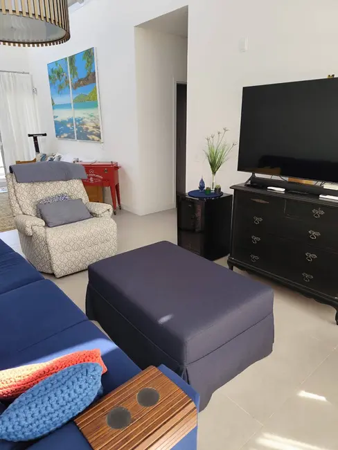 Foto 7 de Casa com 2 quartos para alugar, 175m2 em Daniela, Florianopolis - SC