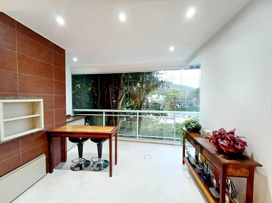 Foto 1 de Apartamento com 1 quarto à venda, 80m2 em Cachoeira do Bom Jesus, Florianopolis - SC