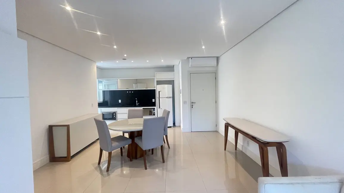 Foto 5 de Apartamento com 3 quartos para alugar, 90m2 em Jurerê, Florianopolis - SC
