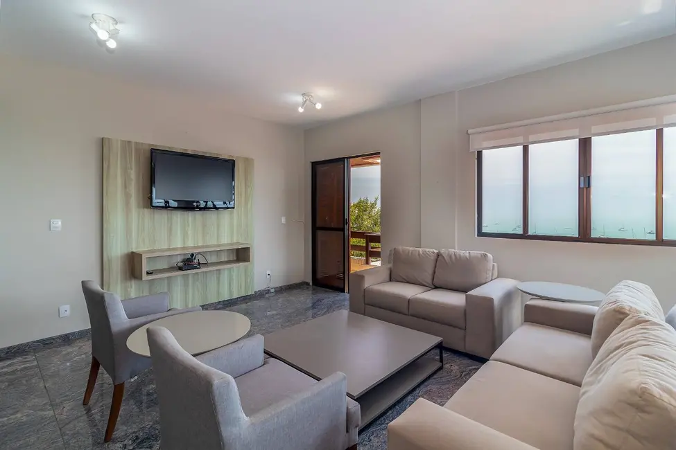 Apartamento com 3 quartos para alugar, 280m2 em Canasvieiras, Florianopolis - SC - imagem 6 Foto 6 de Apartamento com 3 quartos para alugar, 280m2 em Canasvieiras, Florianopolis - SC