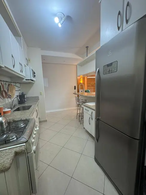 Foto 9 de Apartamento com 2 quartos à venda, 92m2 em Canasvieiras, Florianopolis - SC