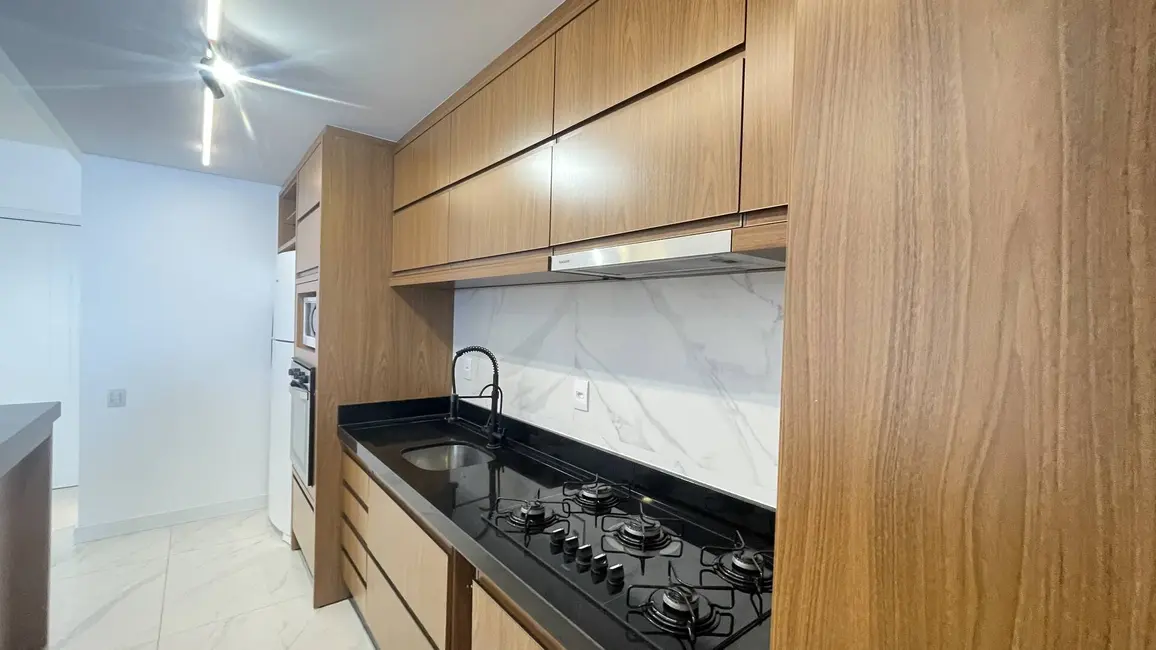 Apartamento com 3 quartos para alugar, 126m2 em Jurerê Internacional, Florianopolis - SC - imagem 5 Foto 5 de Apartamento com 3 quartos para alugar, 126m2 em Jurerê Internacional, Florianopolis - SC