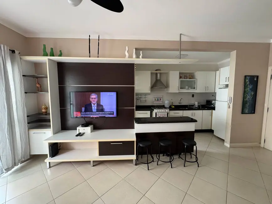Foto 1 de Apartamento com 2 quartos à venda e para alugar, 85m2 em Canasvieiras, Florianopolis - SC