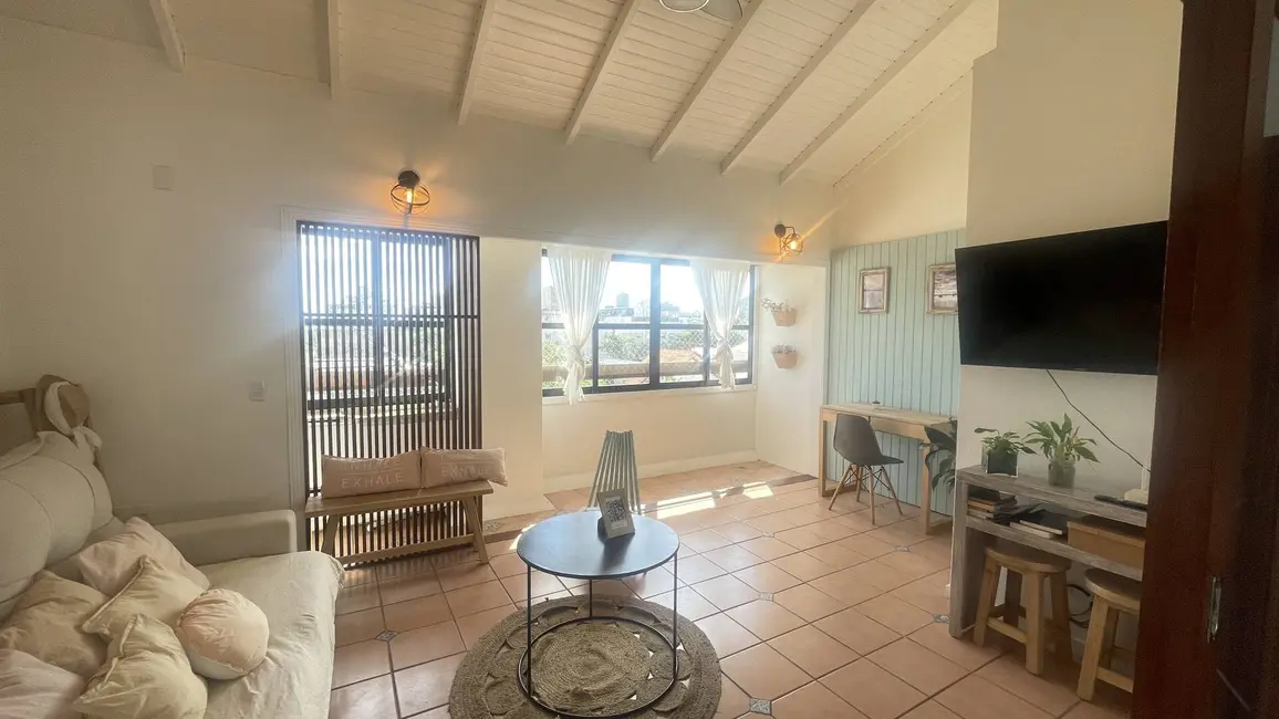 Foto 1 de Apartamento com 2 quartos para alugar, 80m2 em Jurerê, Florianopolis - SC