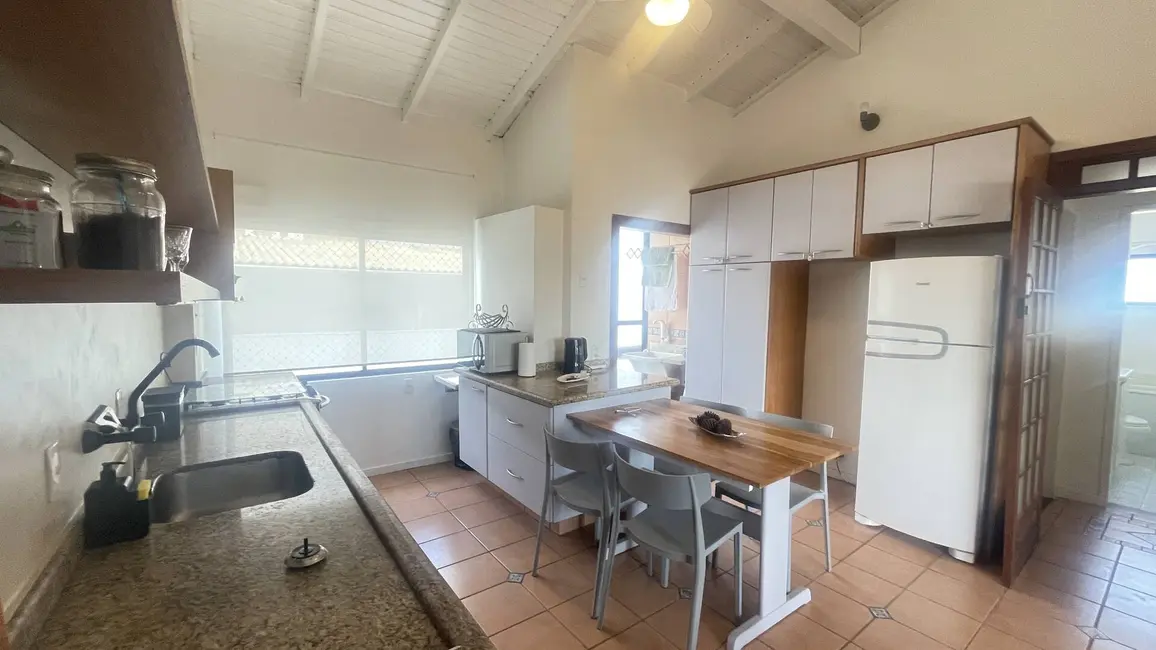Foto 1 de Apartamento com 3 quartos à venda, 140m2 em Jurerê, Florianopolis - SC